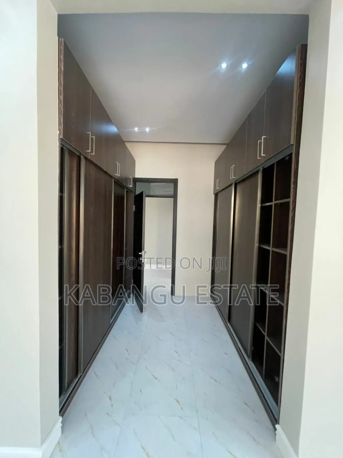 4bdrm Apartment in Oysterbay for rent in Oyster Bay
