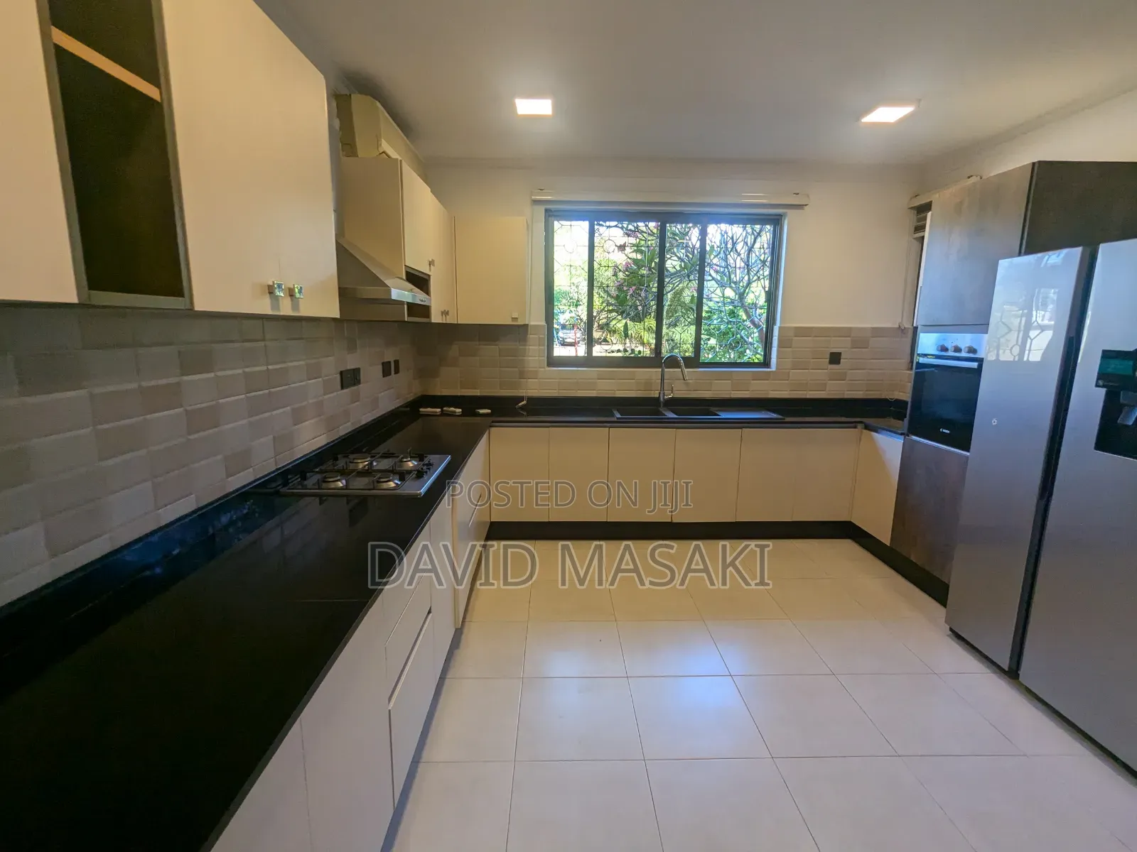 Furnished 4bdrm Villa in Villas Manor, Oyster Bay for rent in Oyster Bay