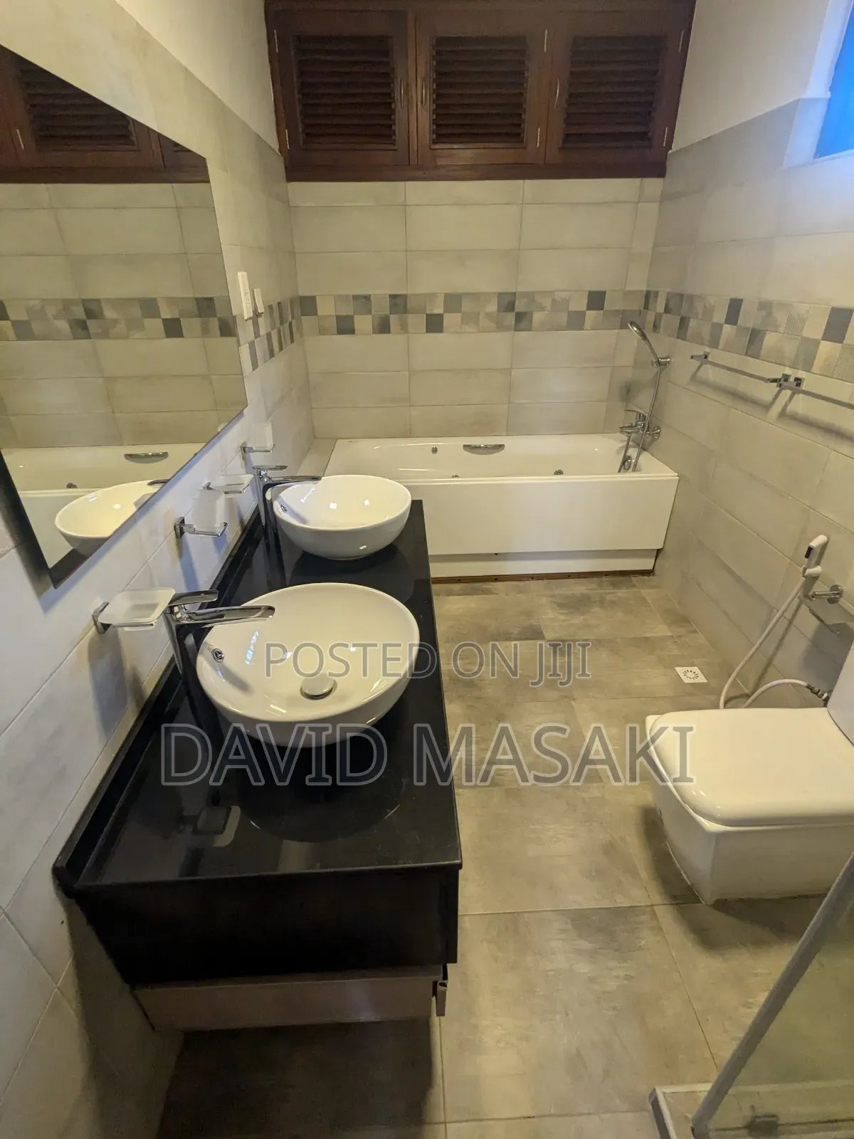 Furnished 4bdrm Villa in Villas Manor, Oyster Bay for rent in Oyster Bay