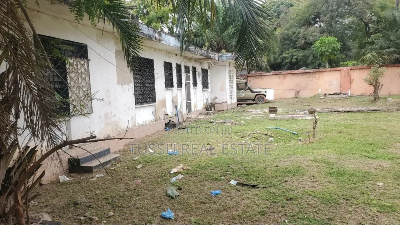 Plot/Old House for Sale at Mikochen a Regent Estate in Mikocheni