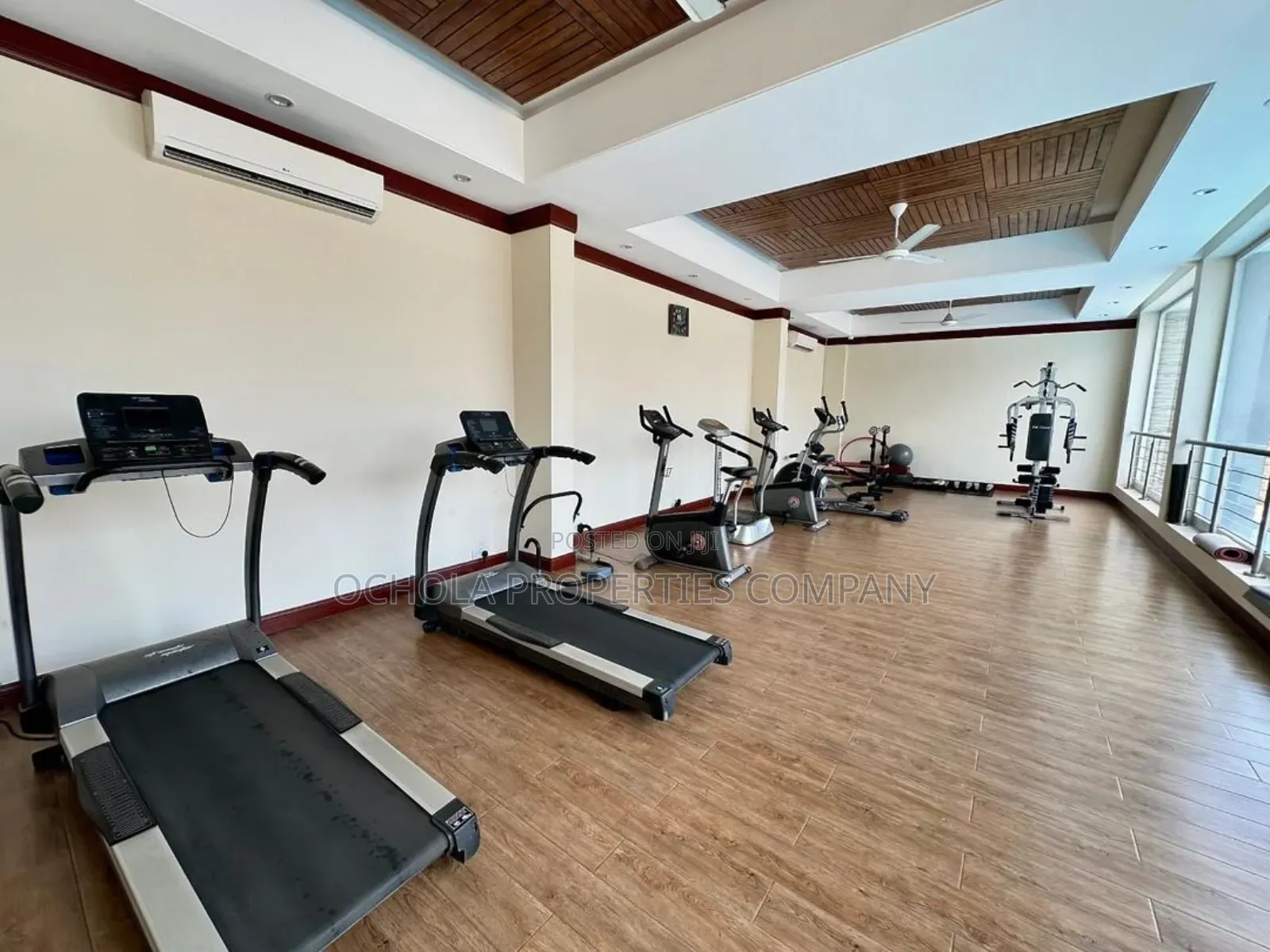 Furnished 1bdrm Apartment in Oyster Bay for rent in Oyster Bay