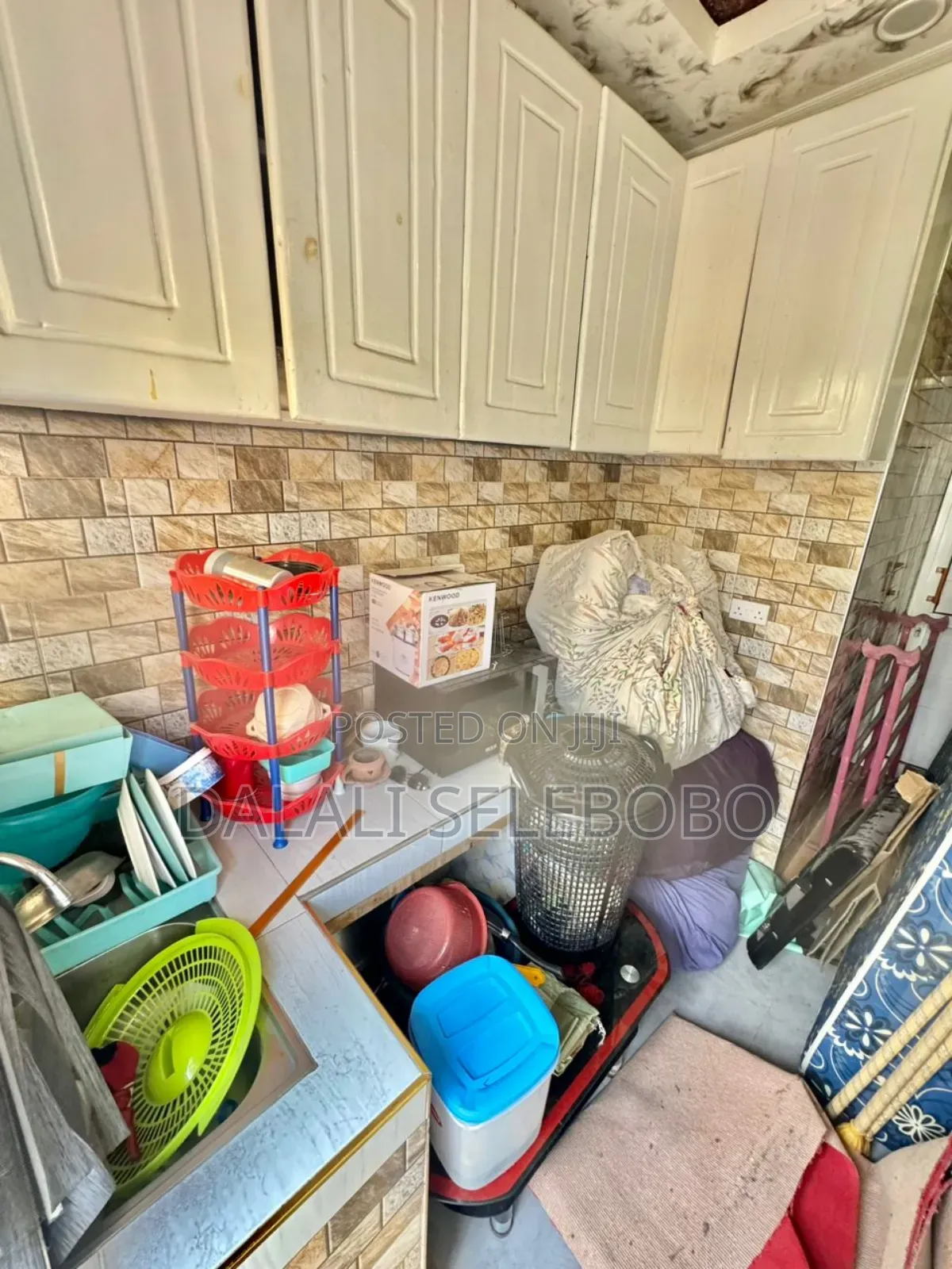 4bdrm Bungalow in Mburahati Madoto for sale in Mburahati