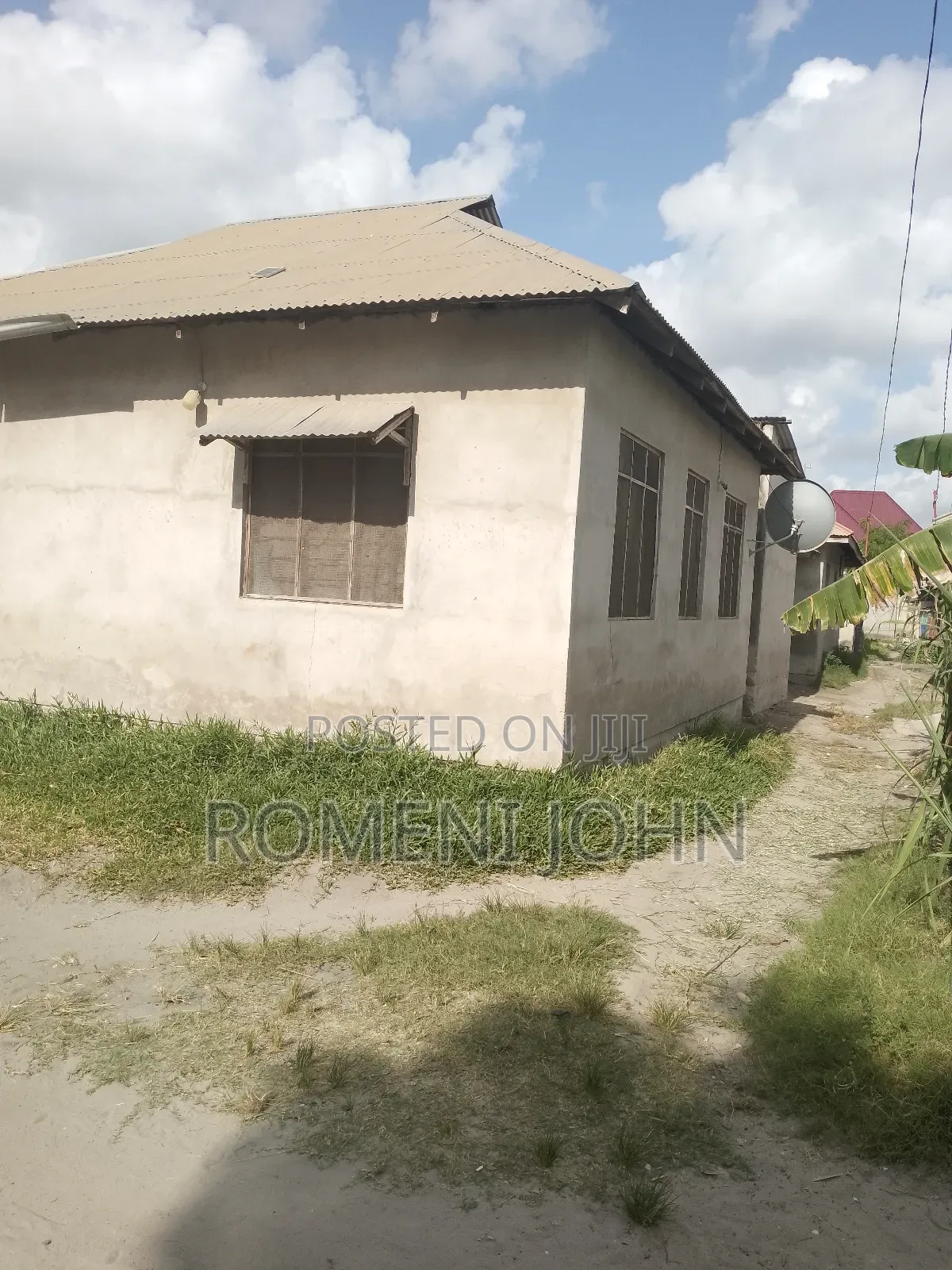 13bdrm Apartment in Tanzania Daresalaam, Ilala for sale in Ilala