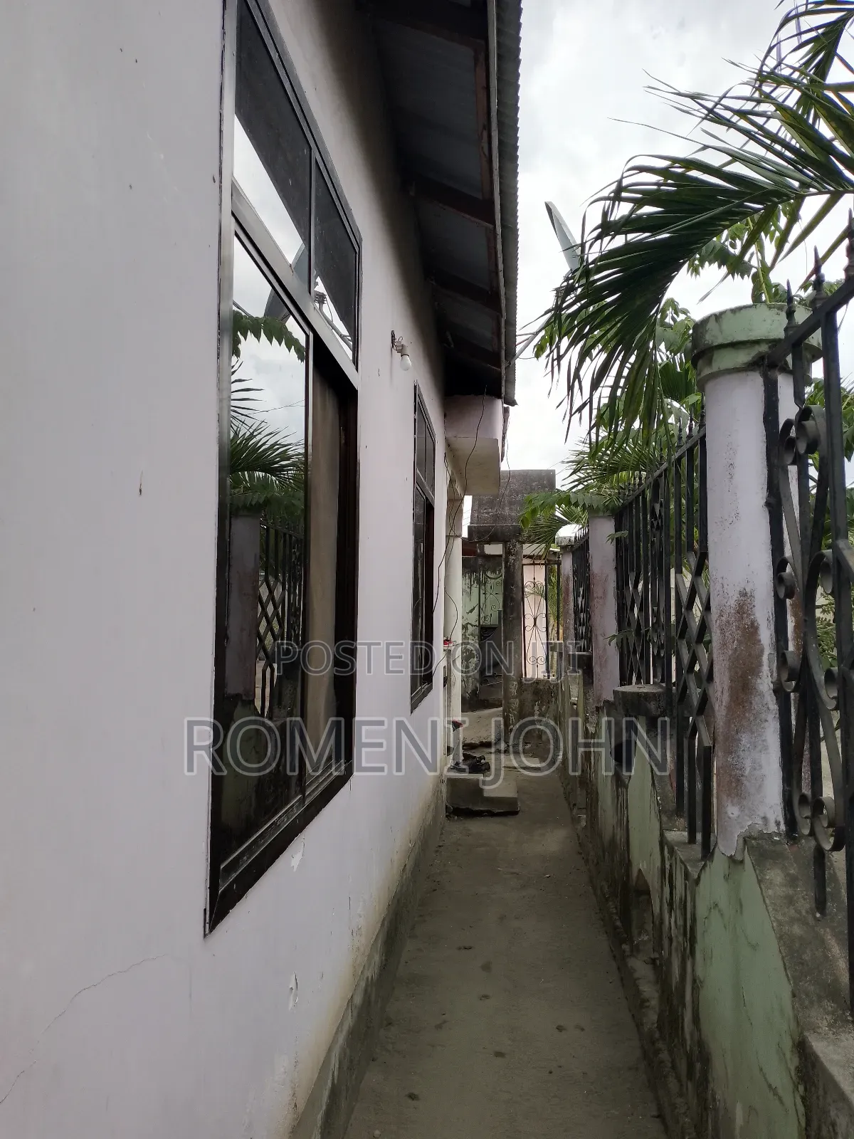 4bdrm Apartment in Tanzania Daresalaam, Ilala for sale in Ilala