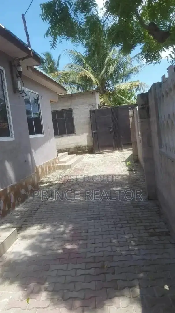 Good House for Sell at Kigambon in Kinondoni