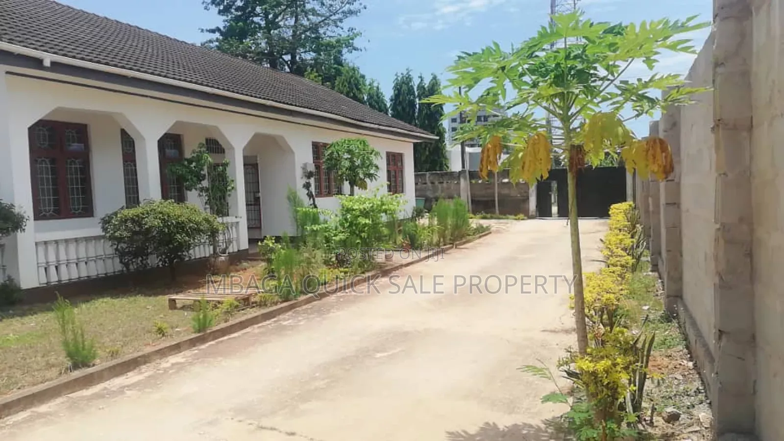 3bdrm Apartment in Mikocheni Near Palm for rent in Mikocheni