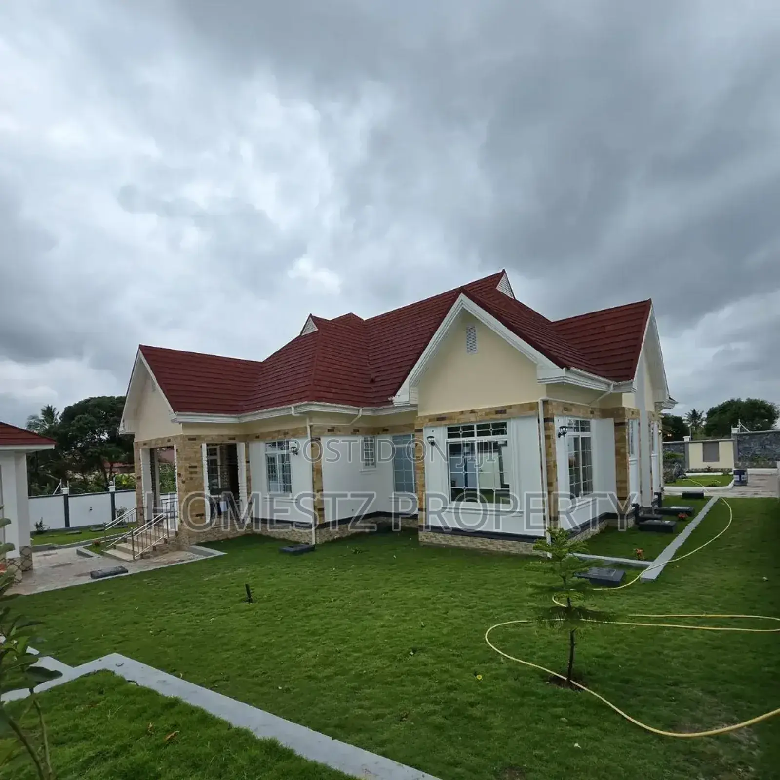 4bdrm House in Goba Makongo Road, Kinondoni for sale in Kinondoni