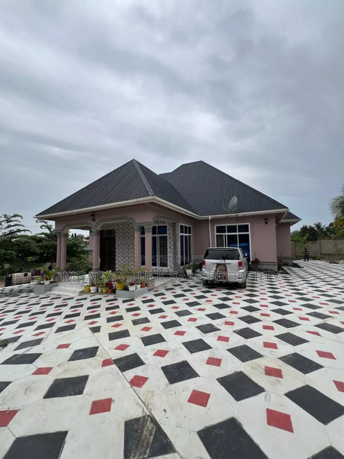 4bdrm House in Tegeta Wazo, Bunju for sale in Bunju