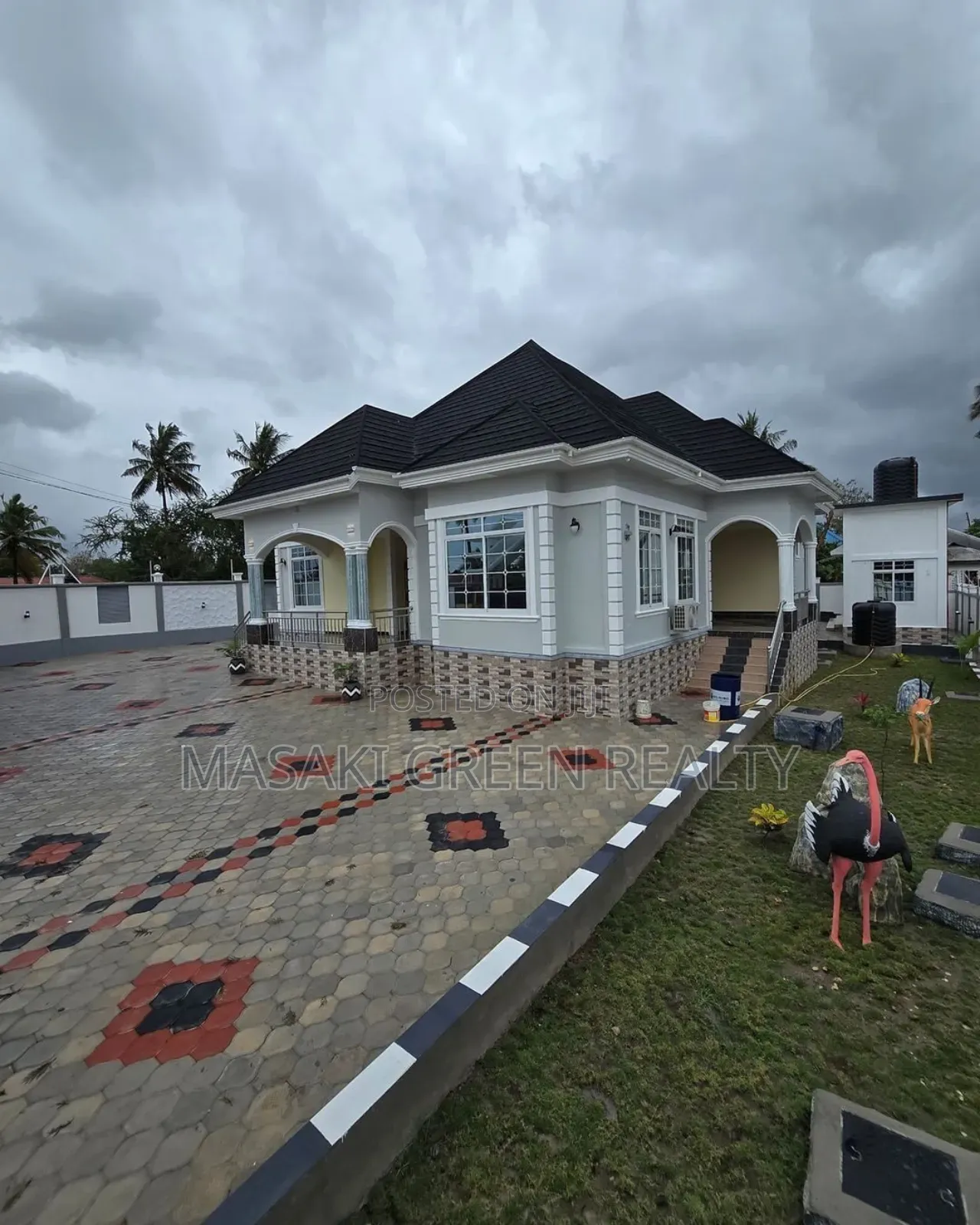 4bdrm House in Goba Estate for sale in Goba