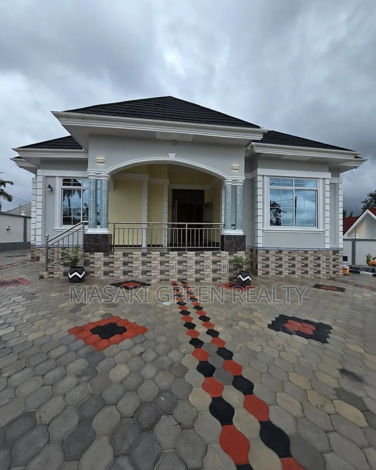 4bdrm House in Goba Estate for sale in Goba