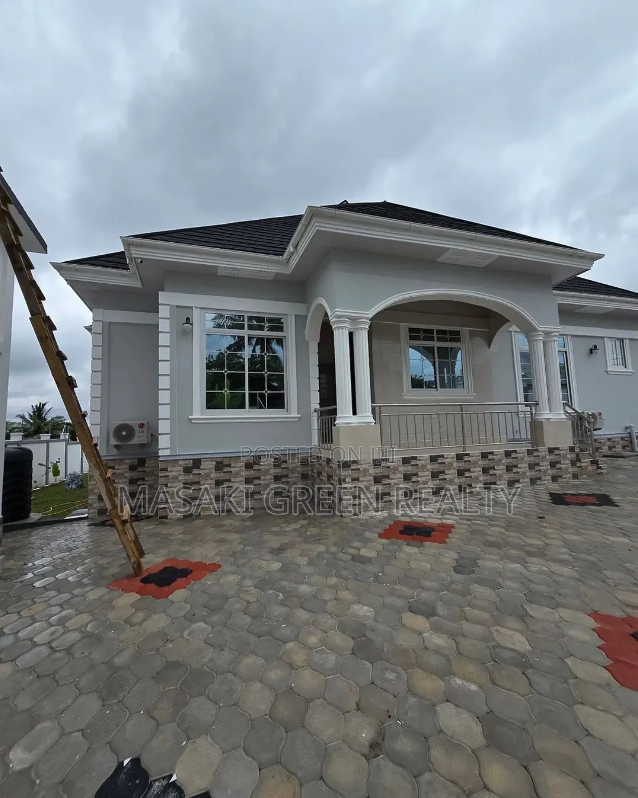 4bdrm House in Goba Estate for sale in Goba