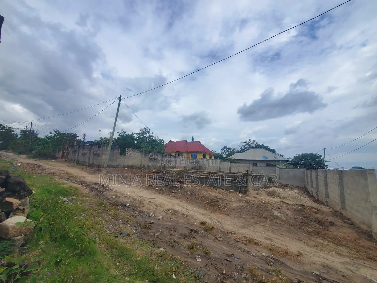 Plot for Sale Madale Kwa Kawawa Minarani in Goba