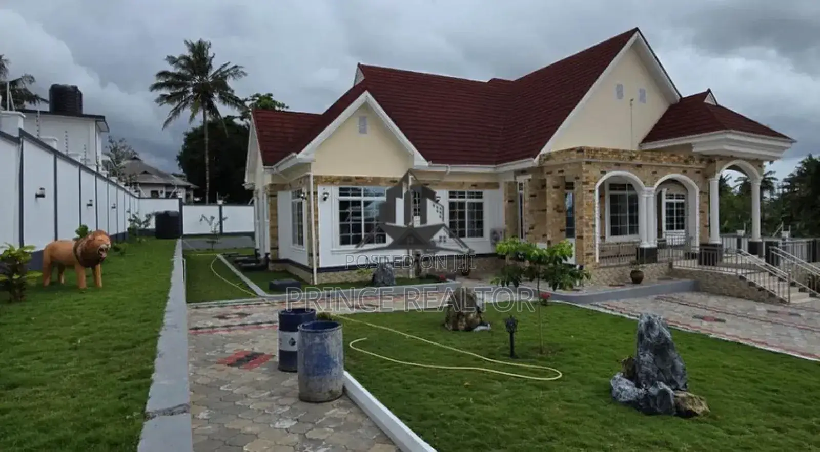 5bdrm Mansion in Goba, Kinondoni for sale in Kinondoni