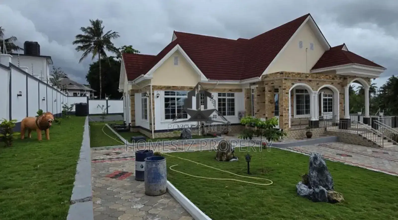 5bdrm Mansion in Goba, Kinondoni for sale in Kinondoni
