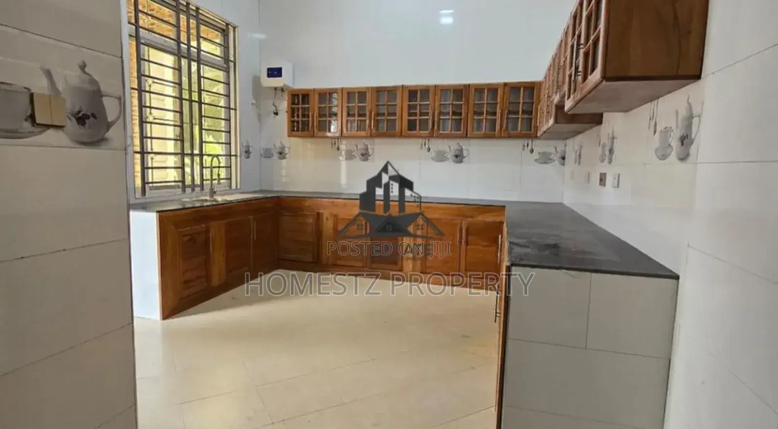 5bdrm Mansion in Goba, Kinondoni for sale in Kinondoni
