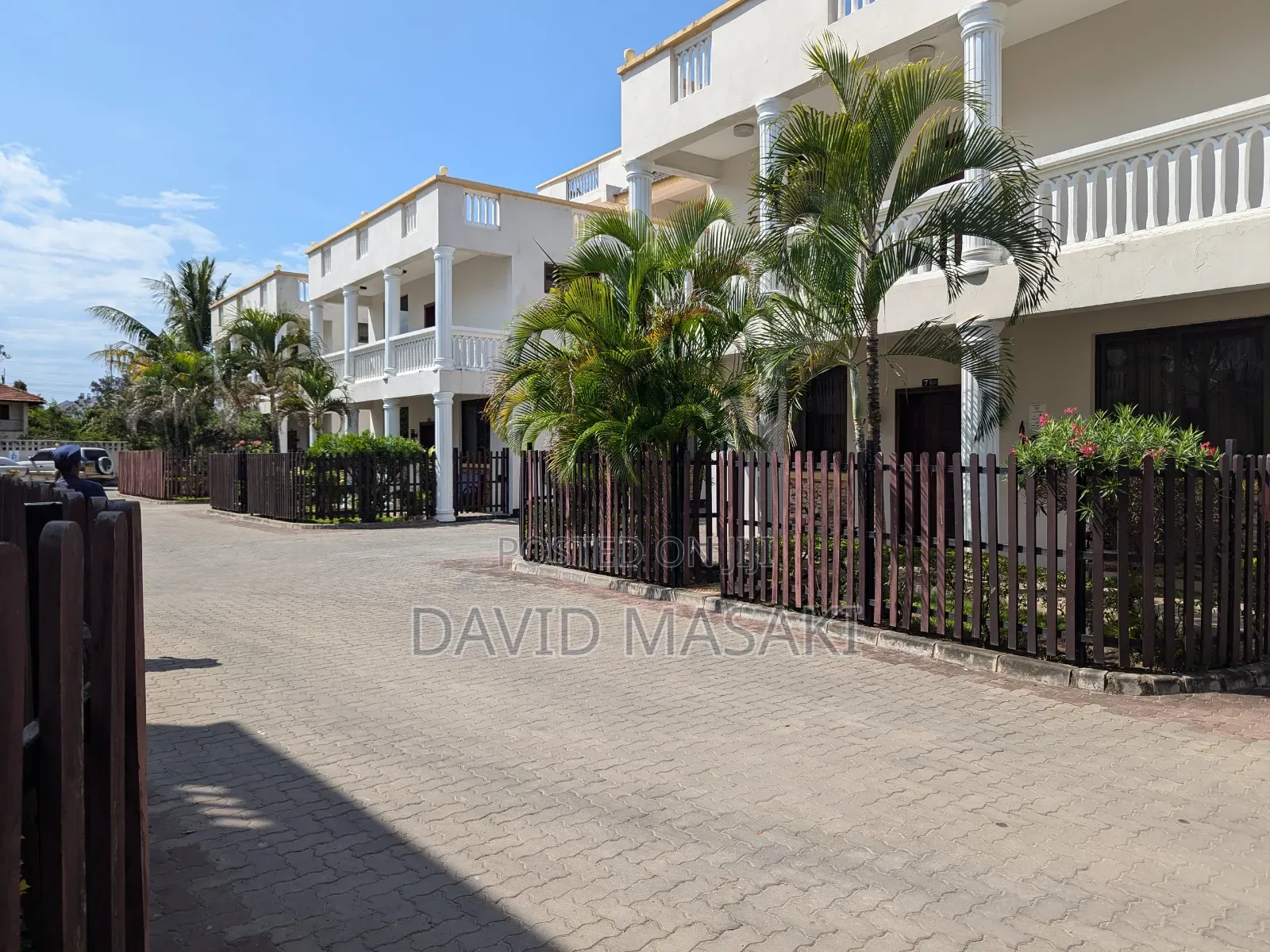 Furnished 4bdrm Villa in Masaki for rent in Masaki