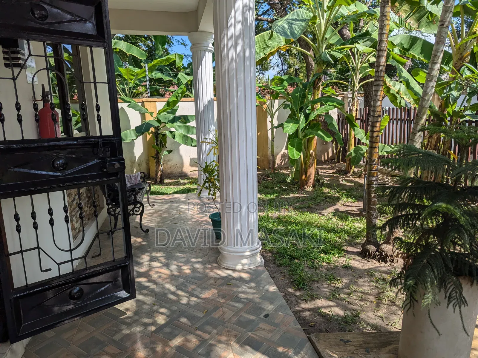 Furnished 4bdrm Villa in Masaki for rent in Masaki