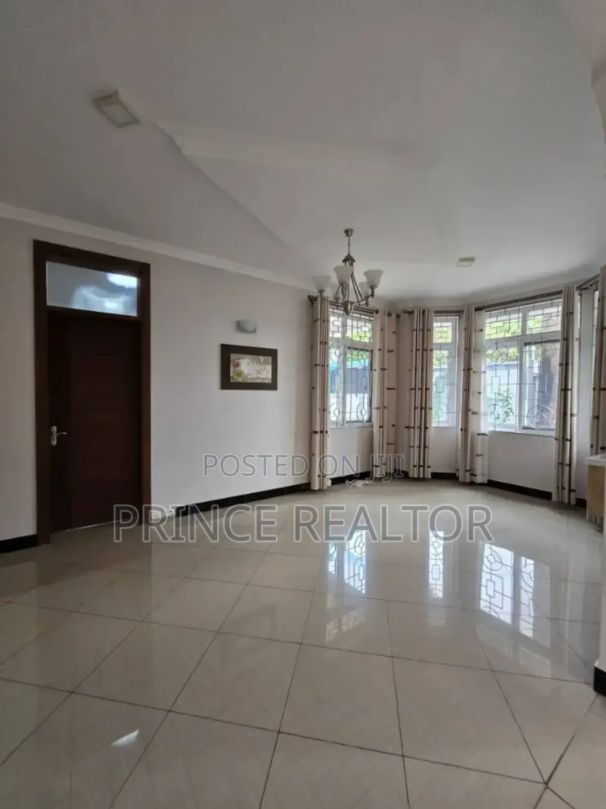 5bdrm House in Kimara Korogwe, Kinondoni for sale in Kinondoni