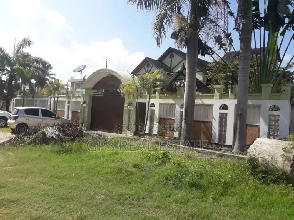 Morden House For Sale At Mikocheni in Kinondoni