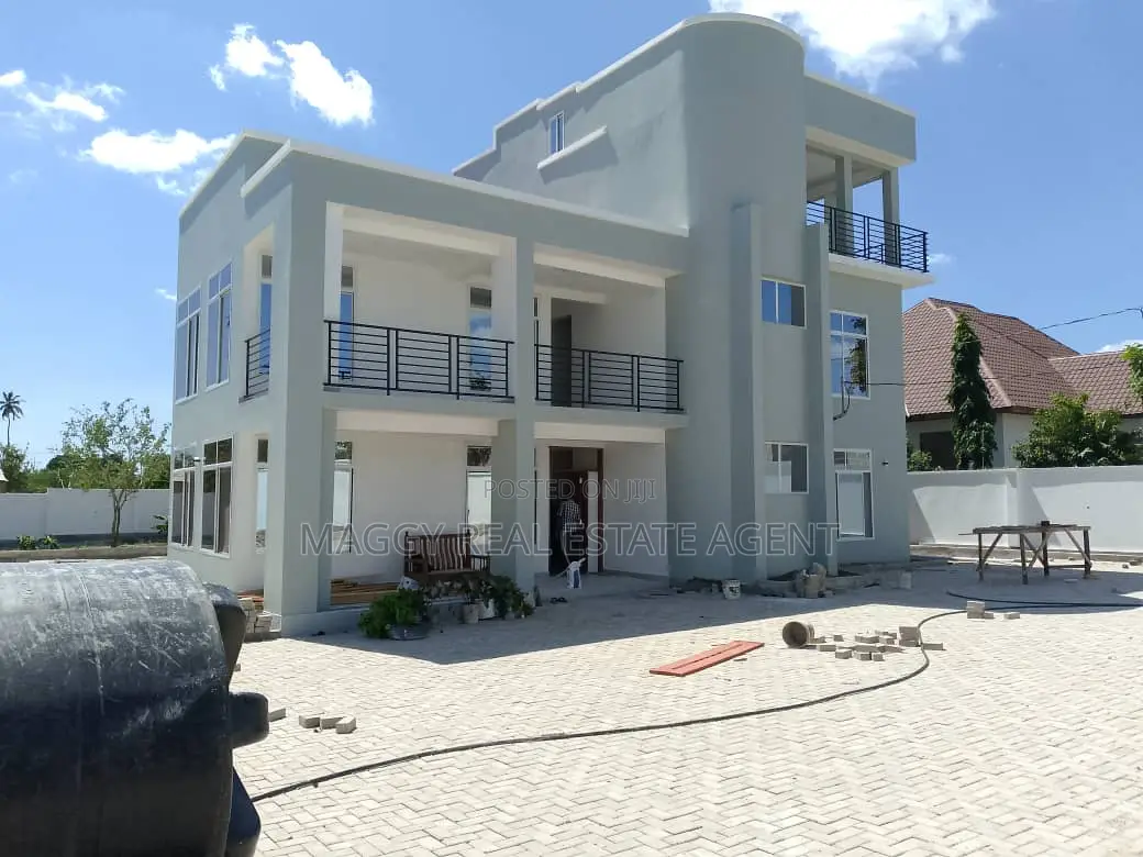 3bdrm Apartment in Mabwe Pande, Bunju for rent in Bunju