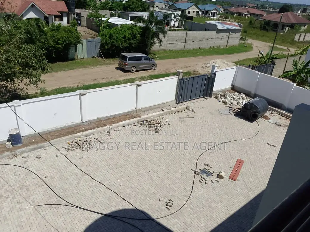 3bdrm Apartment in Mabwe Pande, Bunju for rent in Bunju