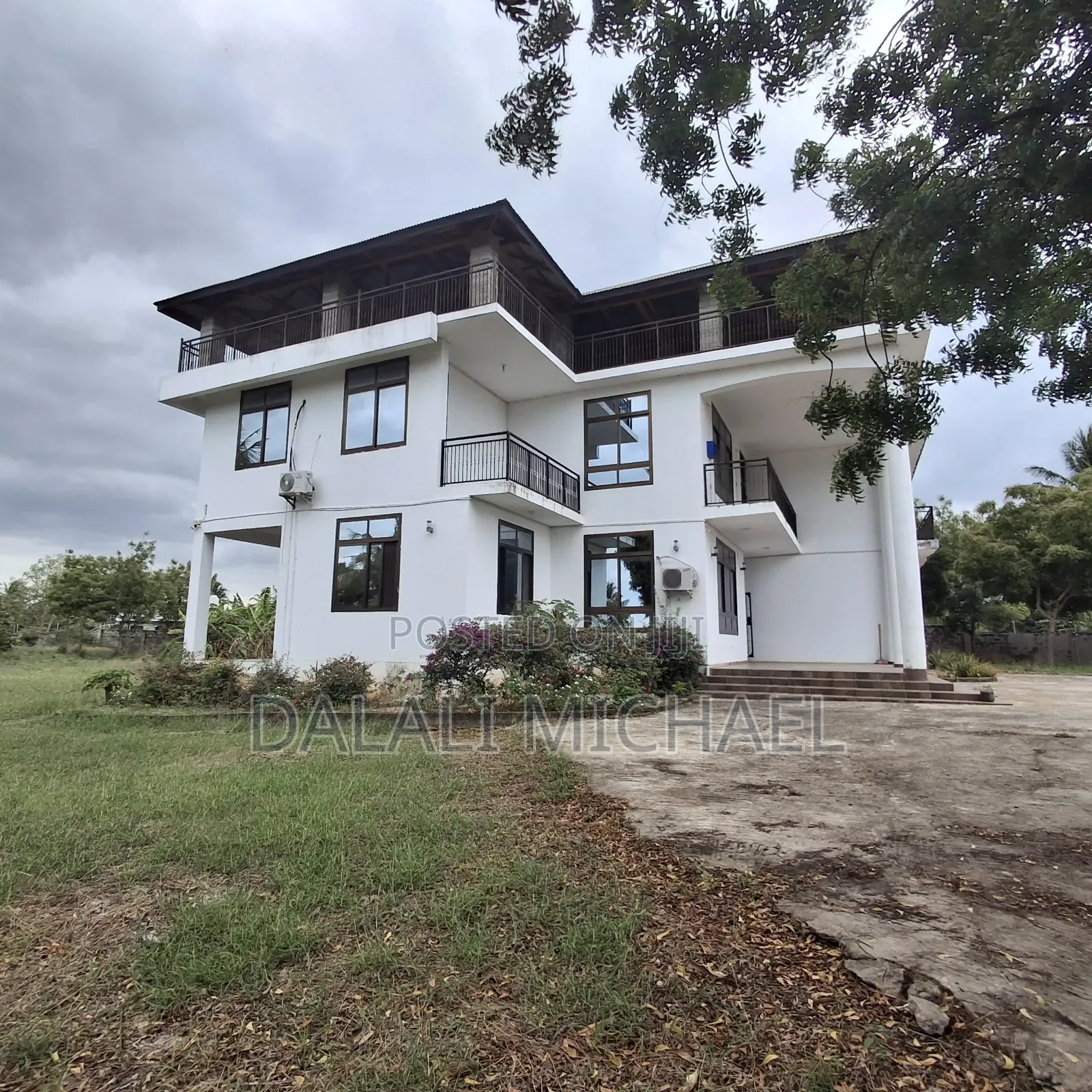 5bdrm Mansion in Kigamboni for sale in Kigamboni