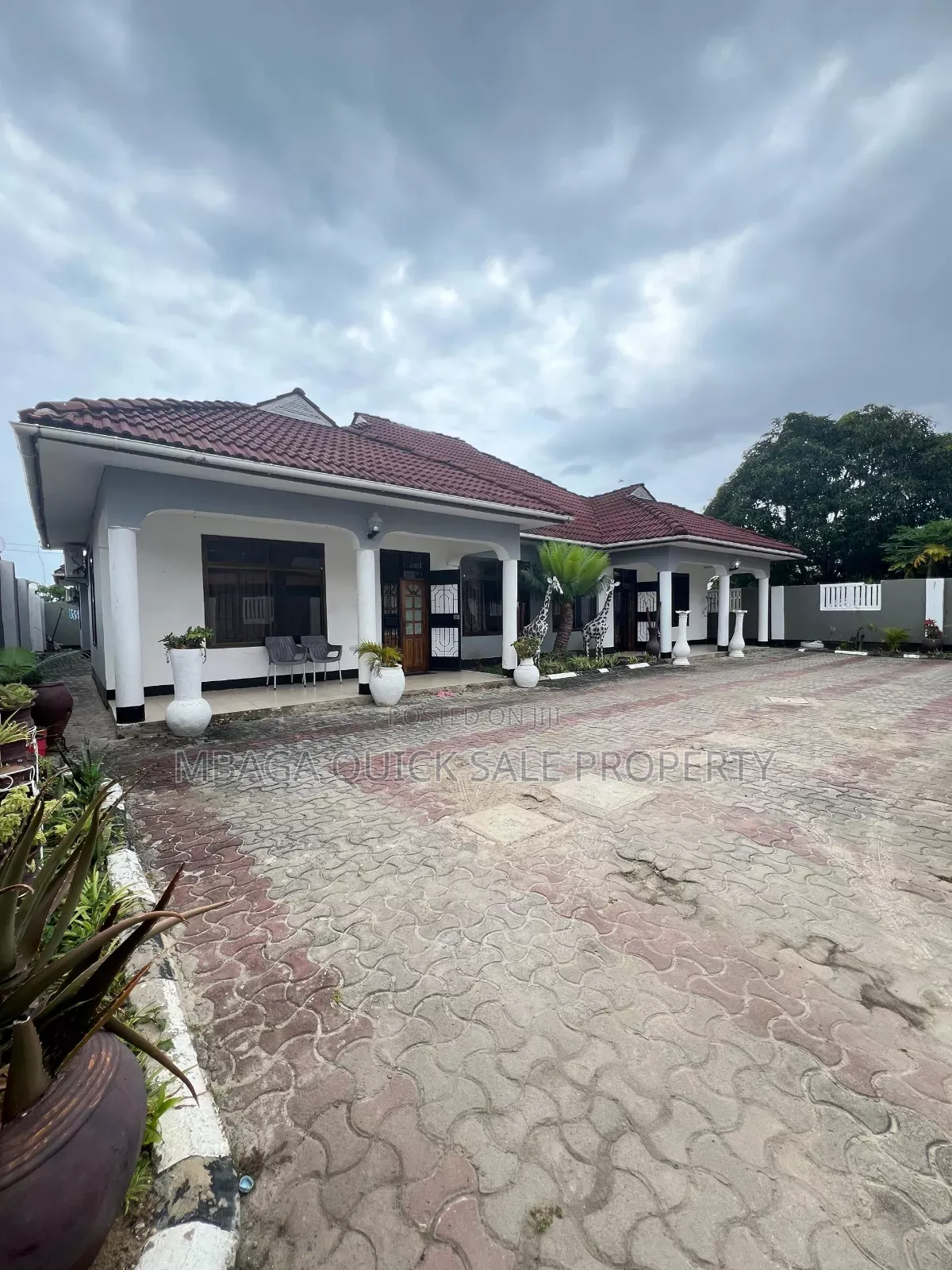 3bdrm Apartment in Bahari Beach, Mbezi for rent in Mbezi