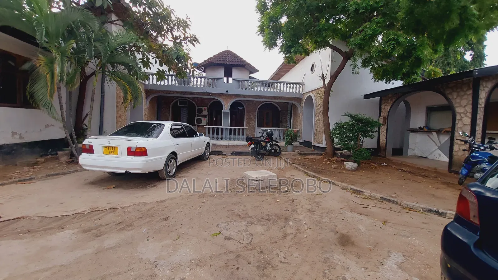 Guest House at Sinza Mori in Sinza
