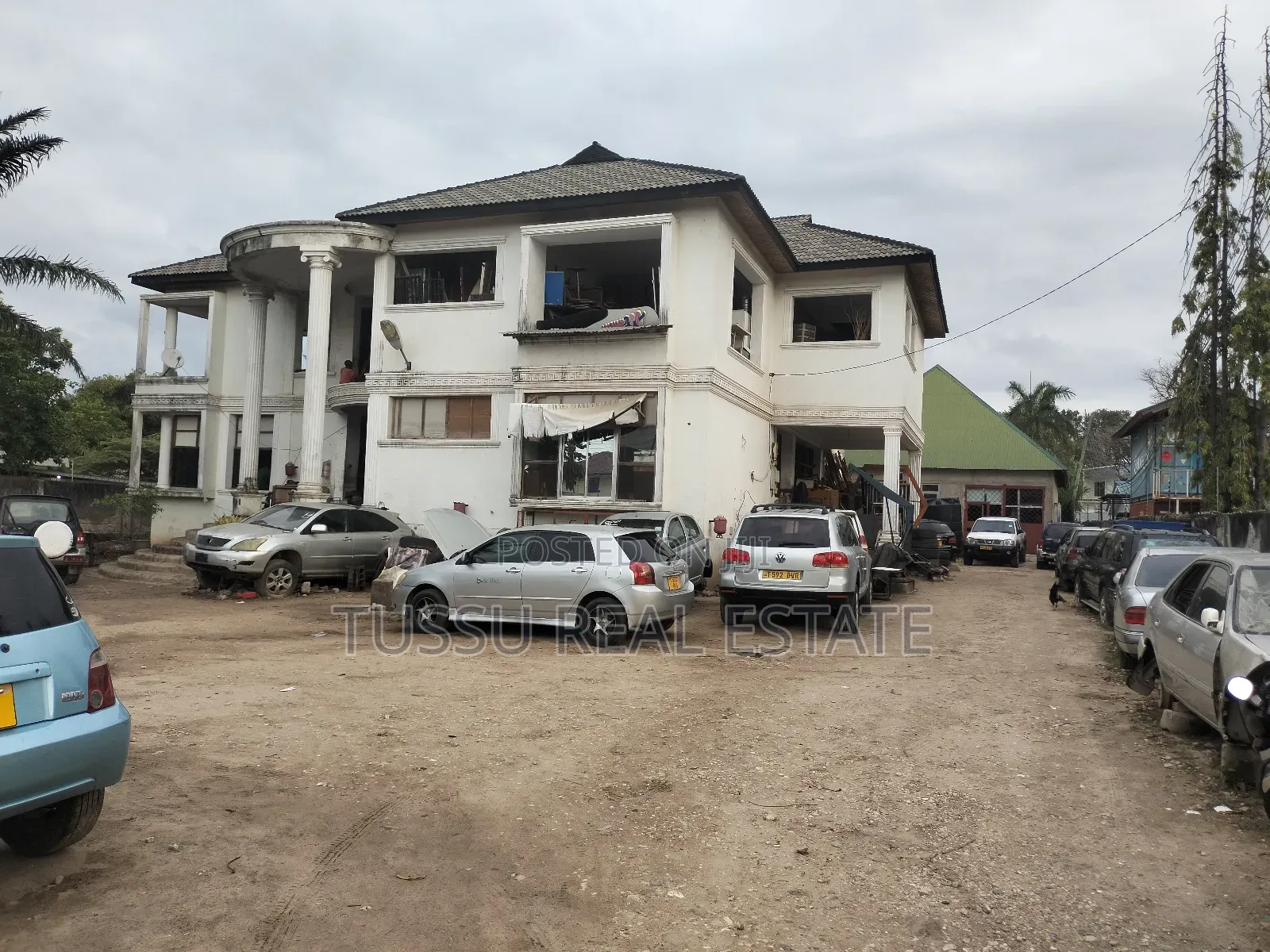 6bdrm House in Mikocheni A, Kinondoni for sale in Kinondoni