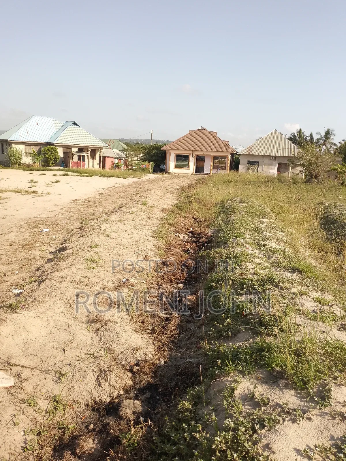 Eneo Lenye Ukubwa Sqmita 800 Linauzwa Ml 25 Majohe Viwege. in Ilala