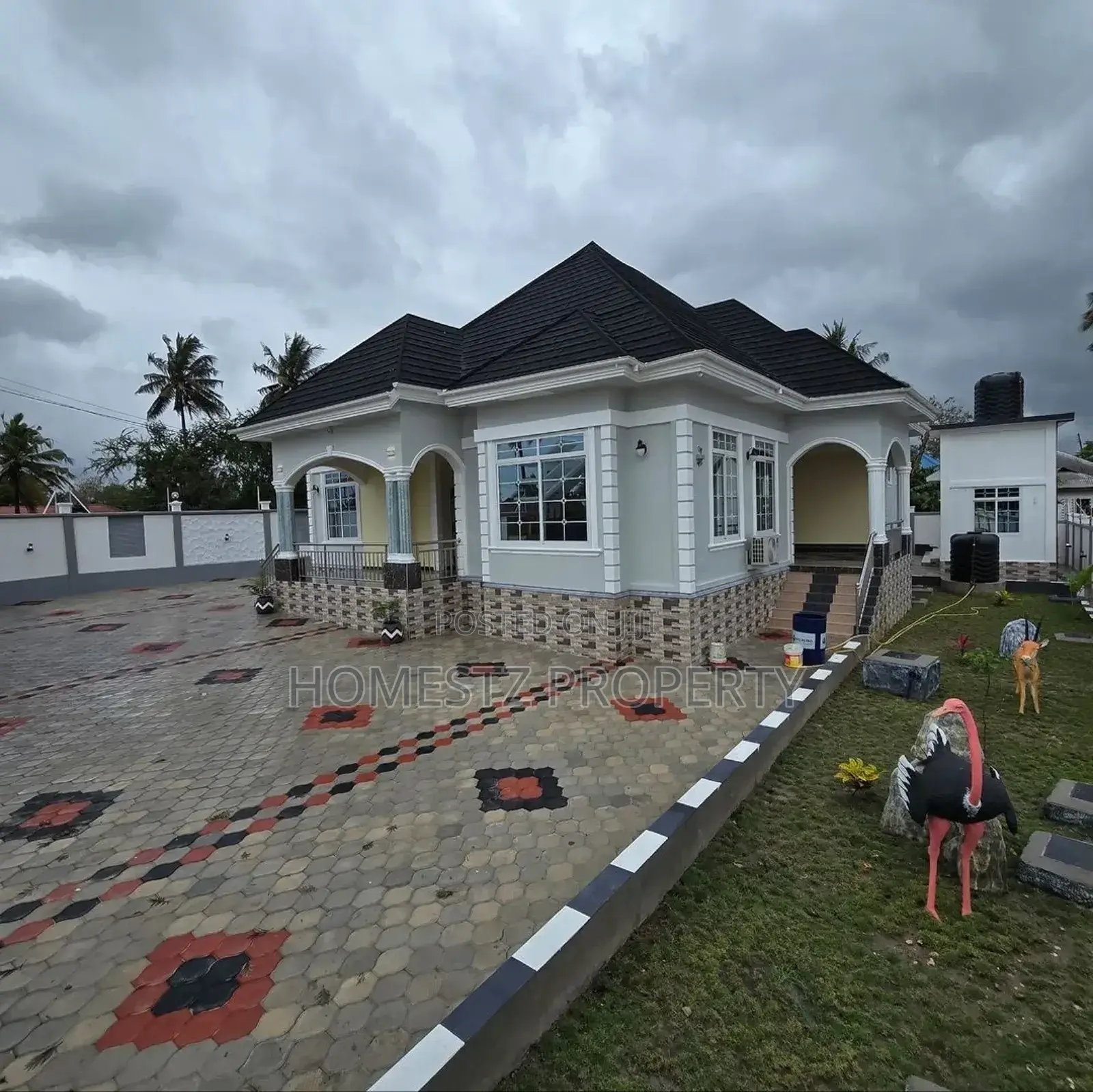 4bdrm House in Goba Makongo Road, Kinondoni for sale in Kinondoni