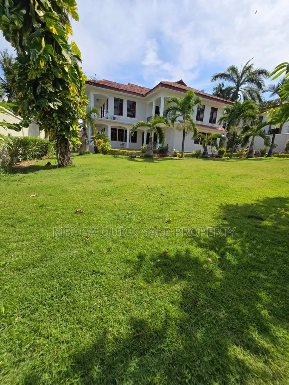 6bdrm House in Salasala, Mbezi for sale in Mbezi