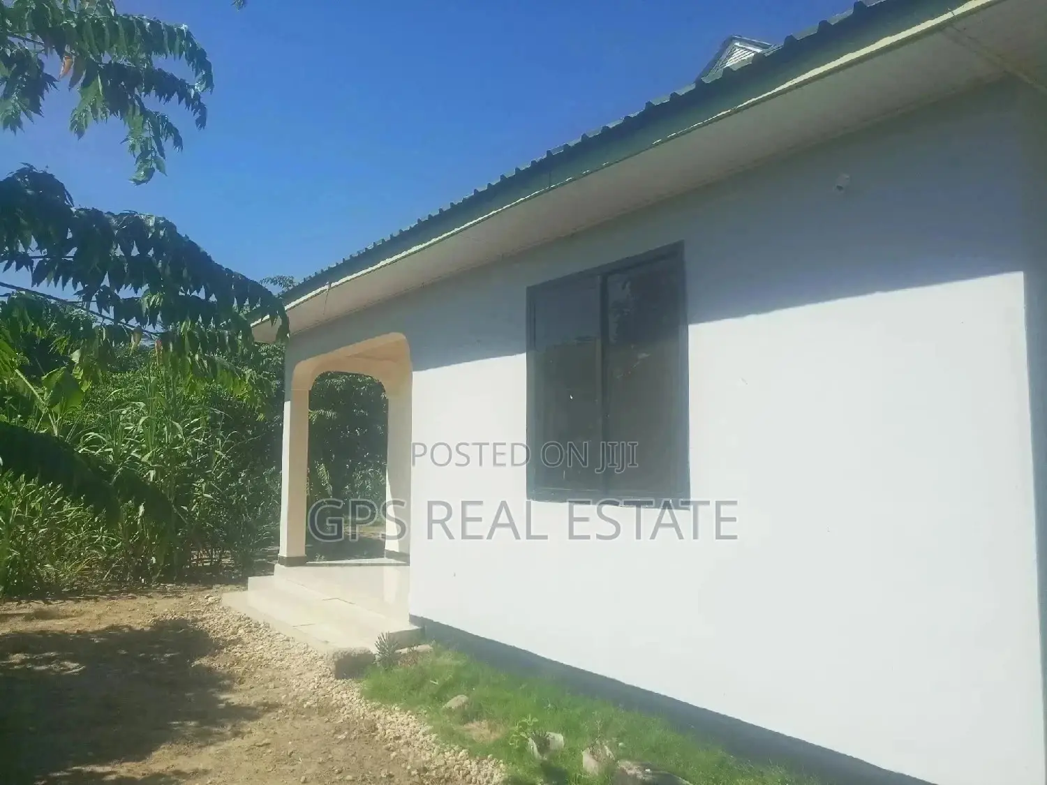 House in Kinondoni