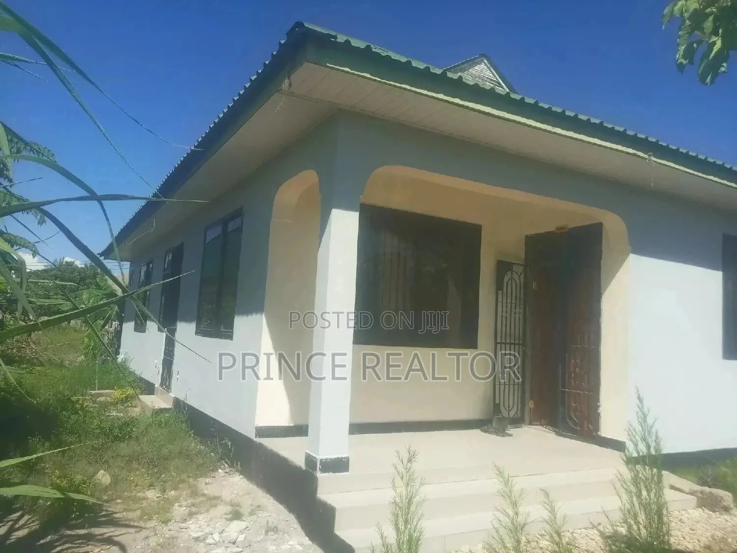 House in Kinondoni