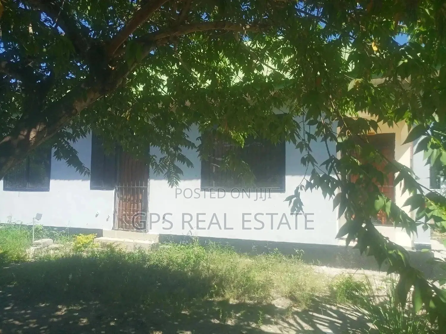 House in Kinondoni
