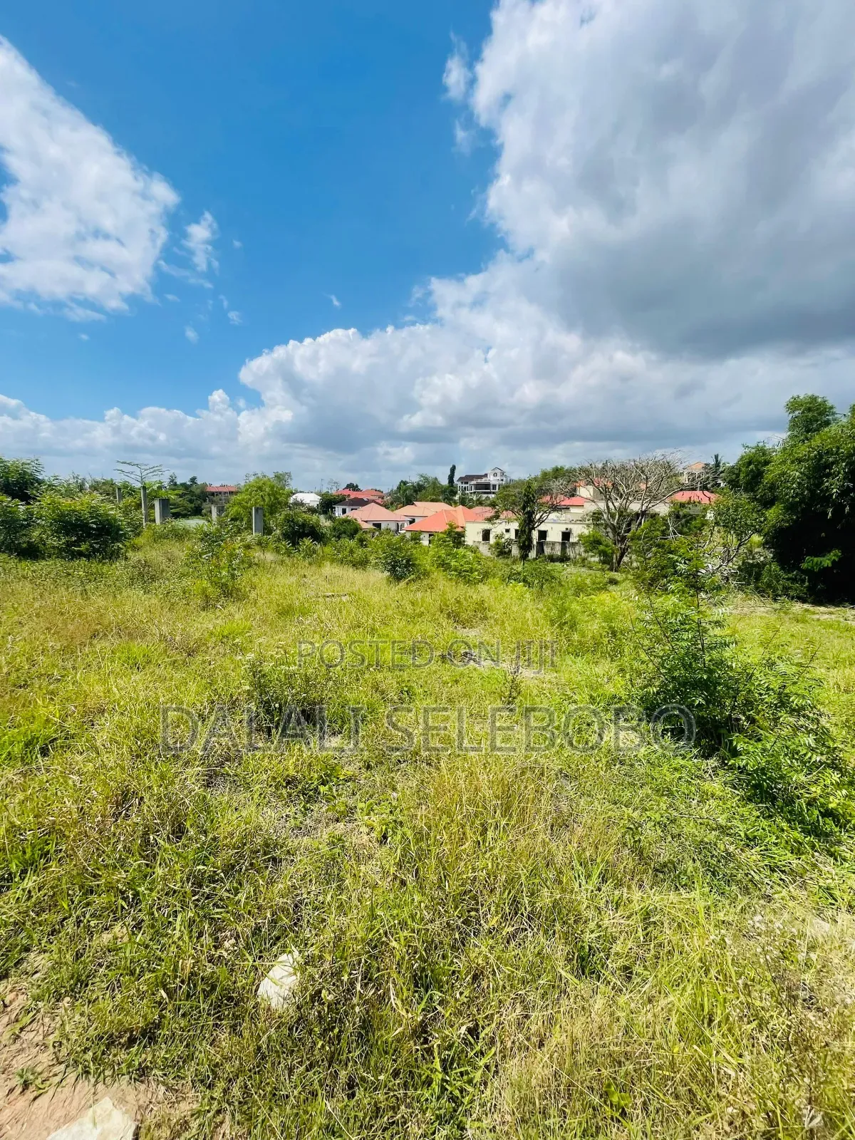 Plot at Makongo Juu Mwanzoni Hecta 1.4 in Kinondoni