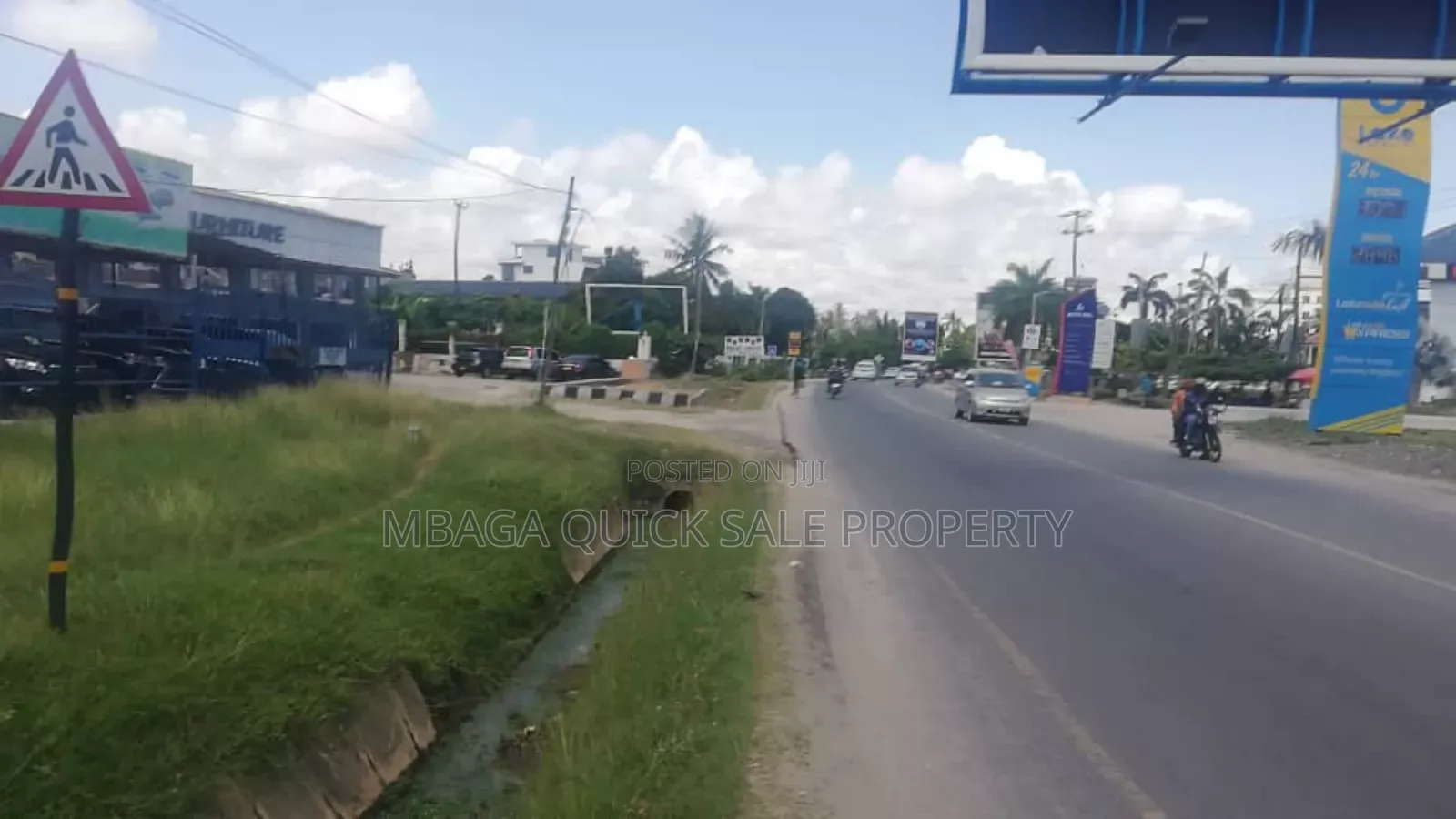Godown for Rent SQM 700 Mikocheni Along Main Road in Mikocheni