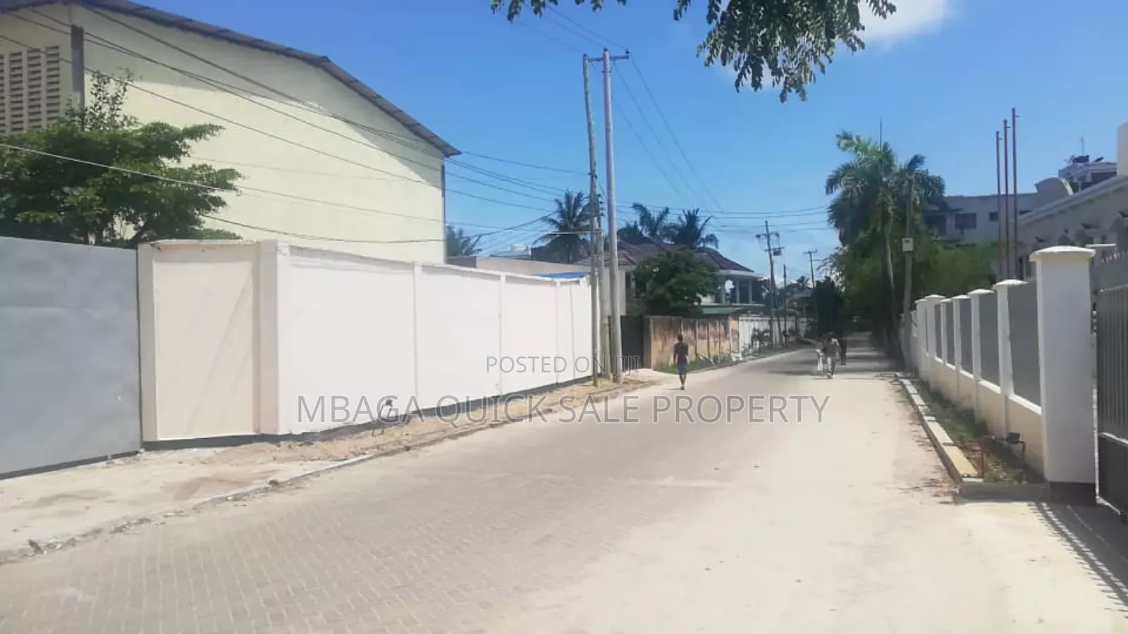 Godown for Rent SQM 700 Mikocheni Along Main Road in Mikocheni