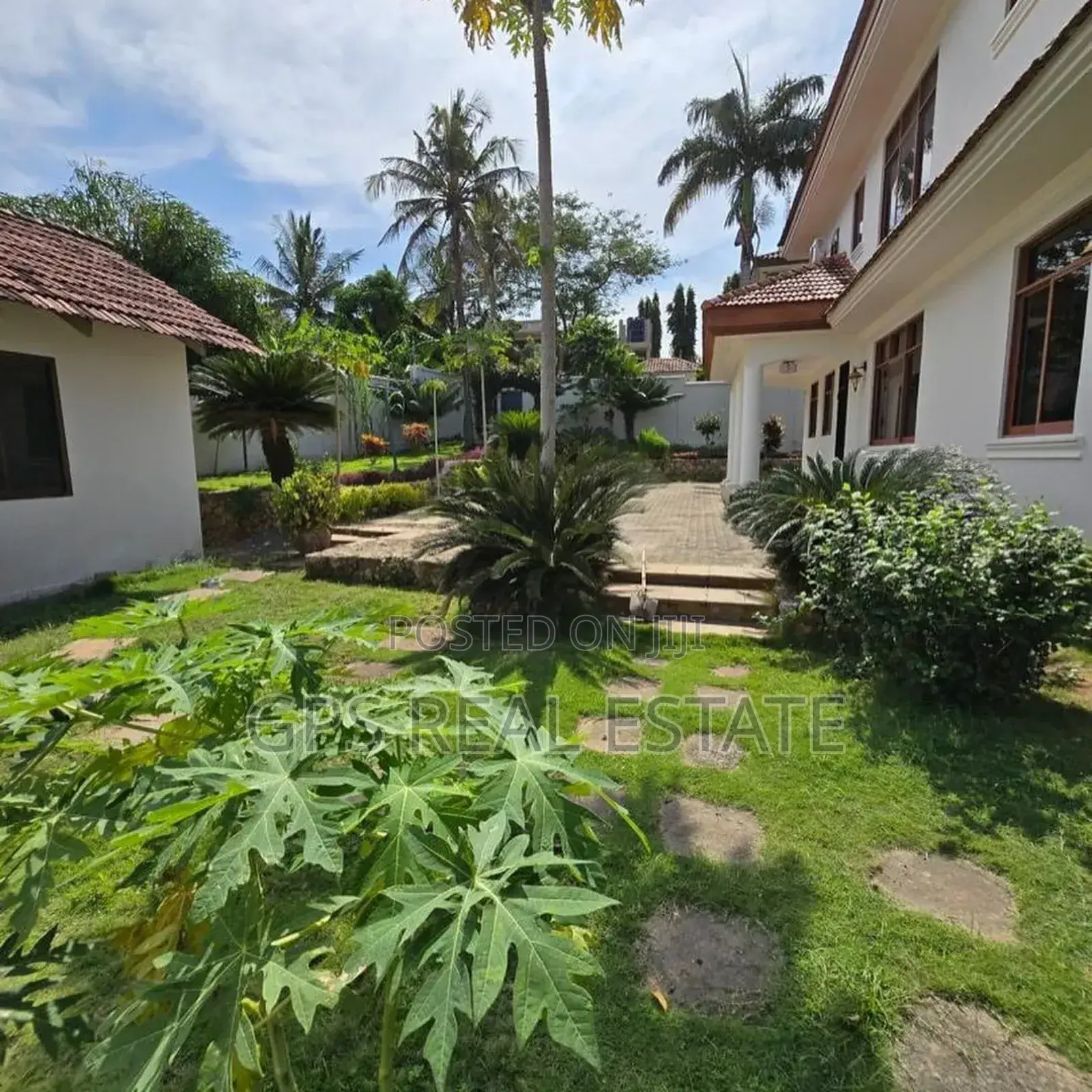 6bdrm House in Mbezi Beach Salasala, Kinondoni for sale in Kinondoni