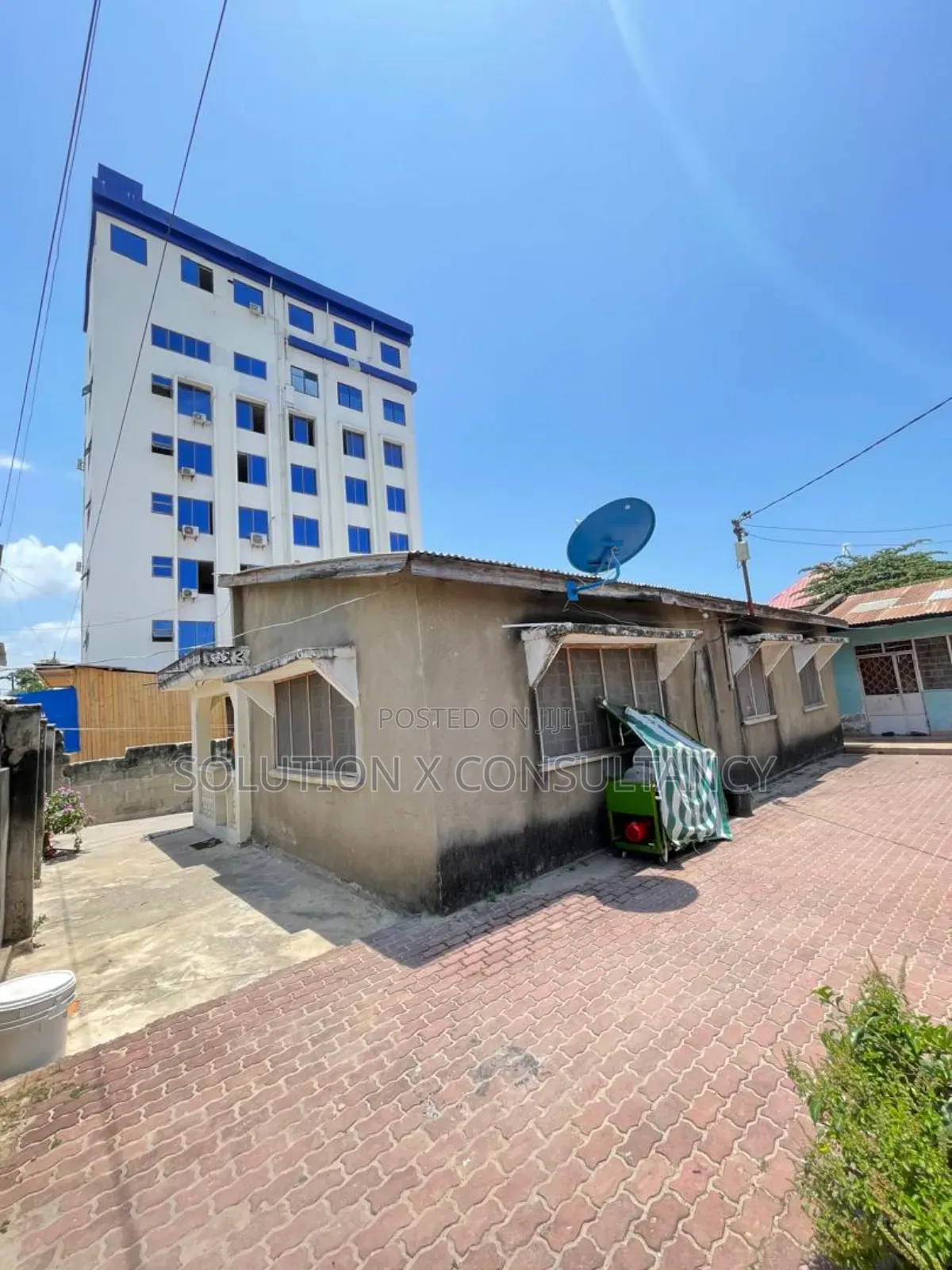 Uwanja Unauzwa Mwenge in Kijitonyama