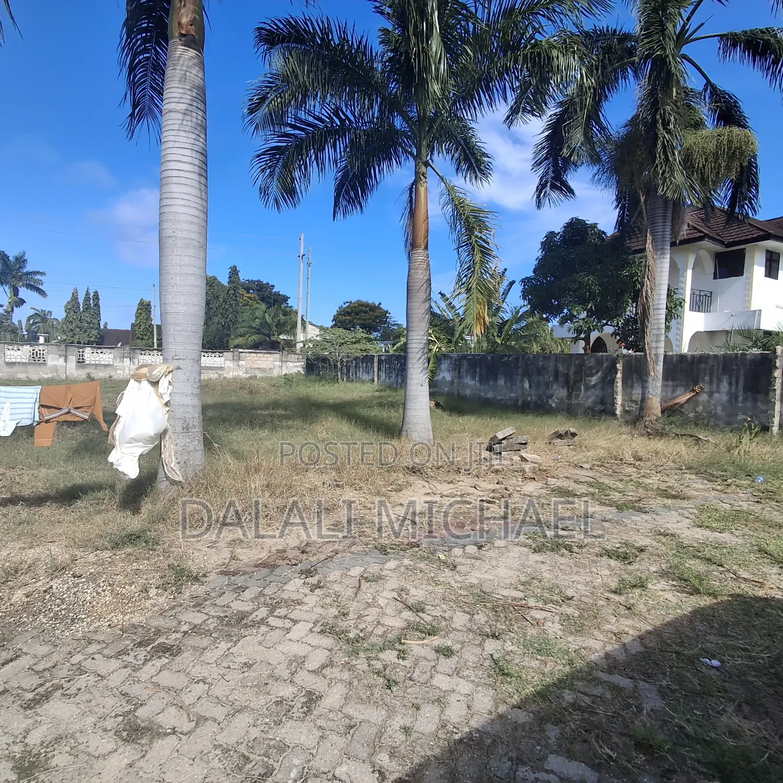 Plot for Sale 1000 Sqms. in Kunduchi