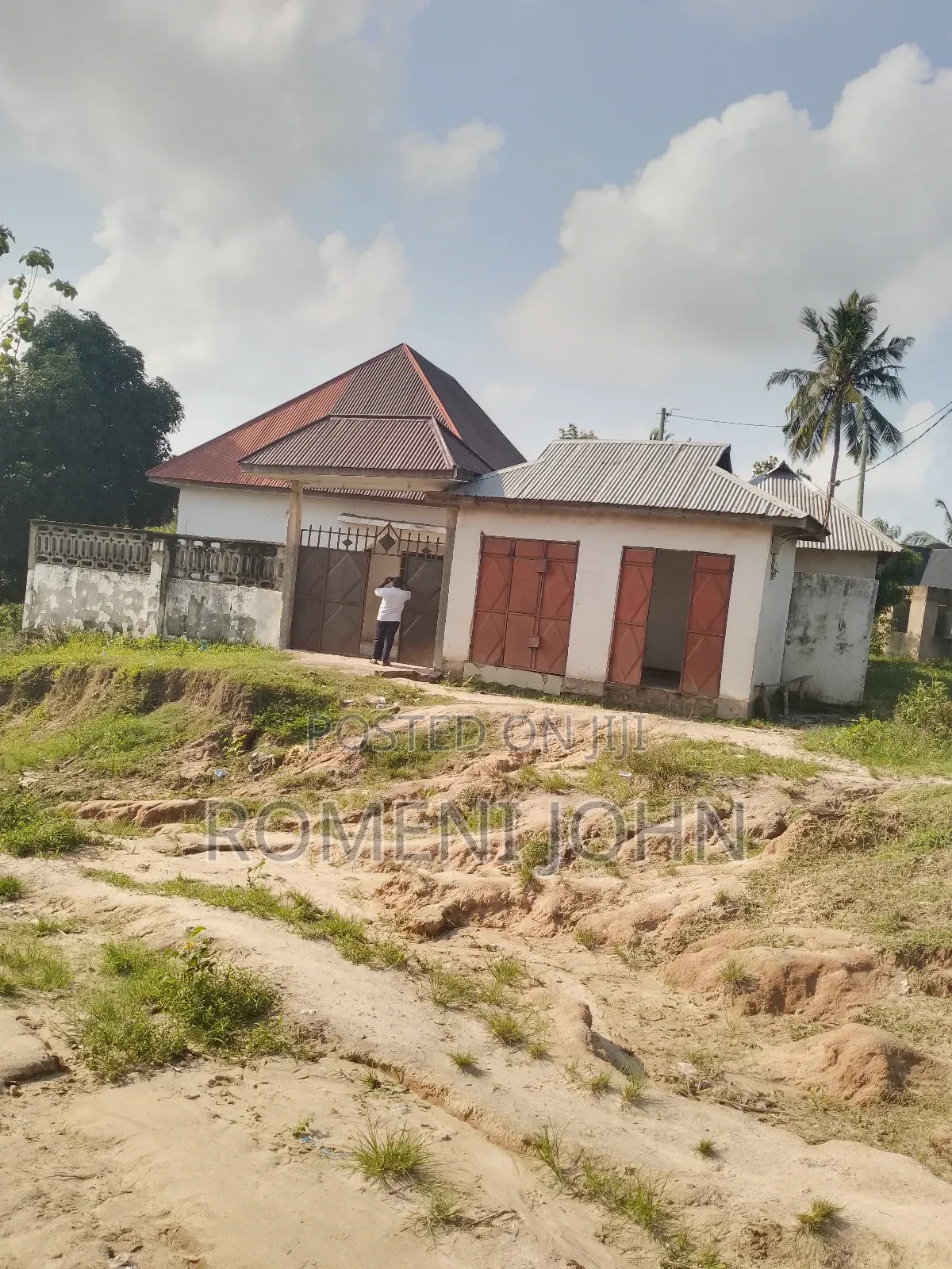 7bdrm House in Tanzania Daresalaam, Ilala for sale in Ilala