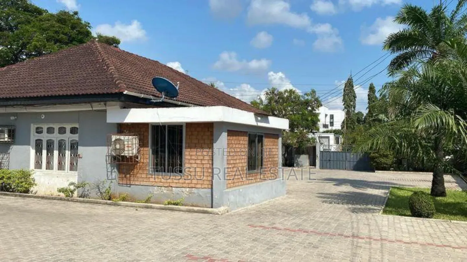 4bdrm House in Mikochen A Migombani, Kinondoni for sale in Kinondoni