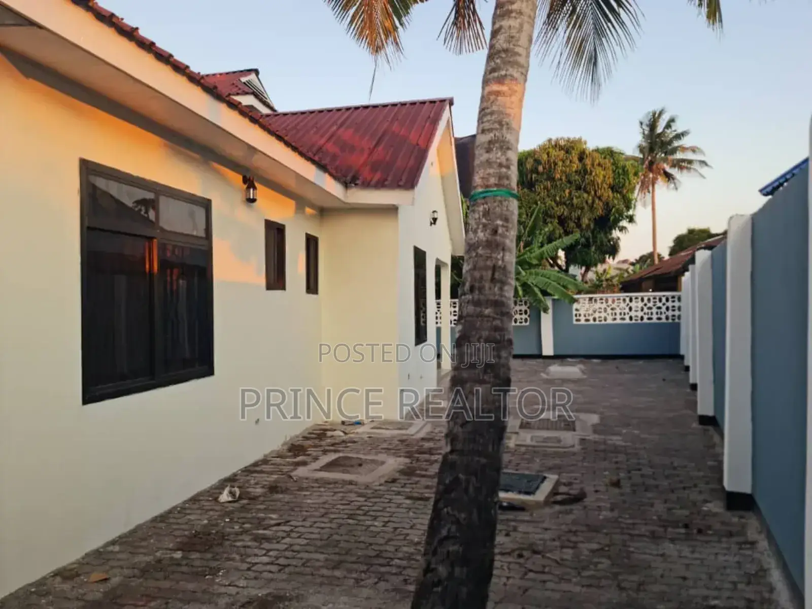 5bdrm House in Mbagala Maji Matitu, Temeke for sale in Temeke