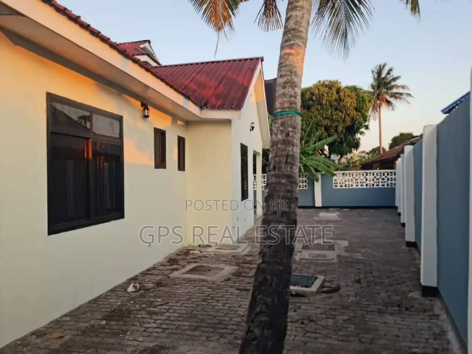 5bdrm House in Mbagala Maji Matitu, Temeke for sale in Temeke