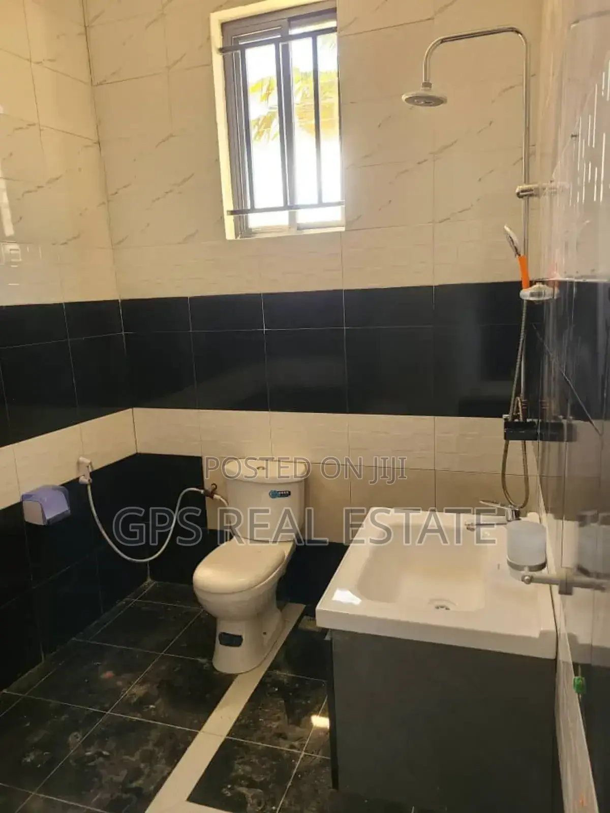 3bdrm House in Kibada Chekechea, Kigamboni for sale in Kigamboni
