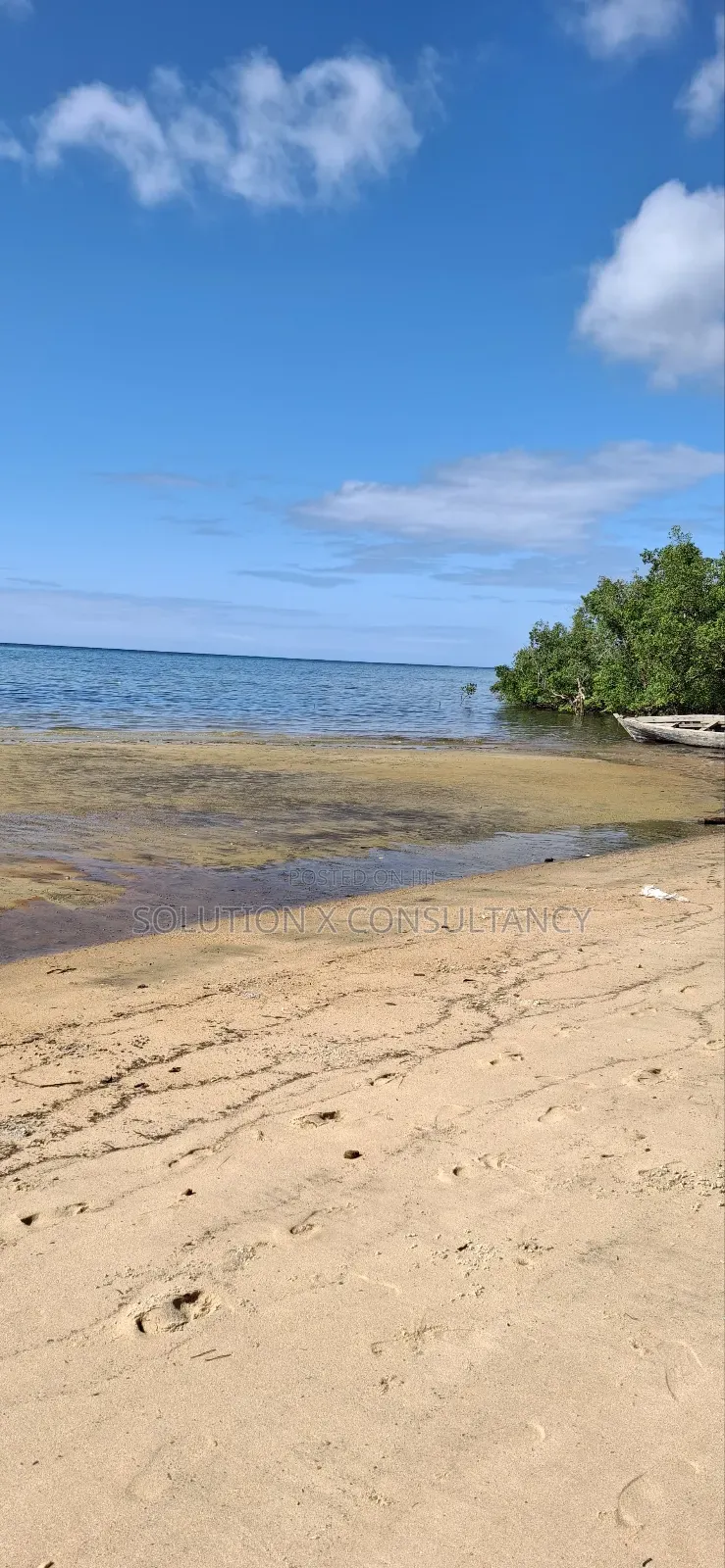 Beach Plot for Sale at Mafia Kilindoni in Mafia Island