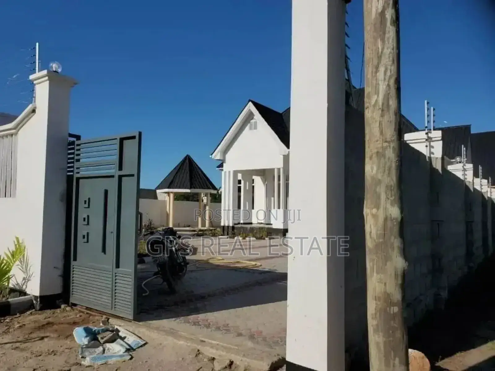 4bdrm House in Kibada Shangwe, Kigamboni for sale in Kigamboni