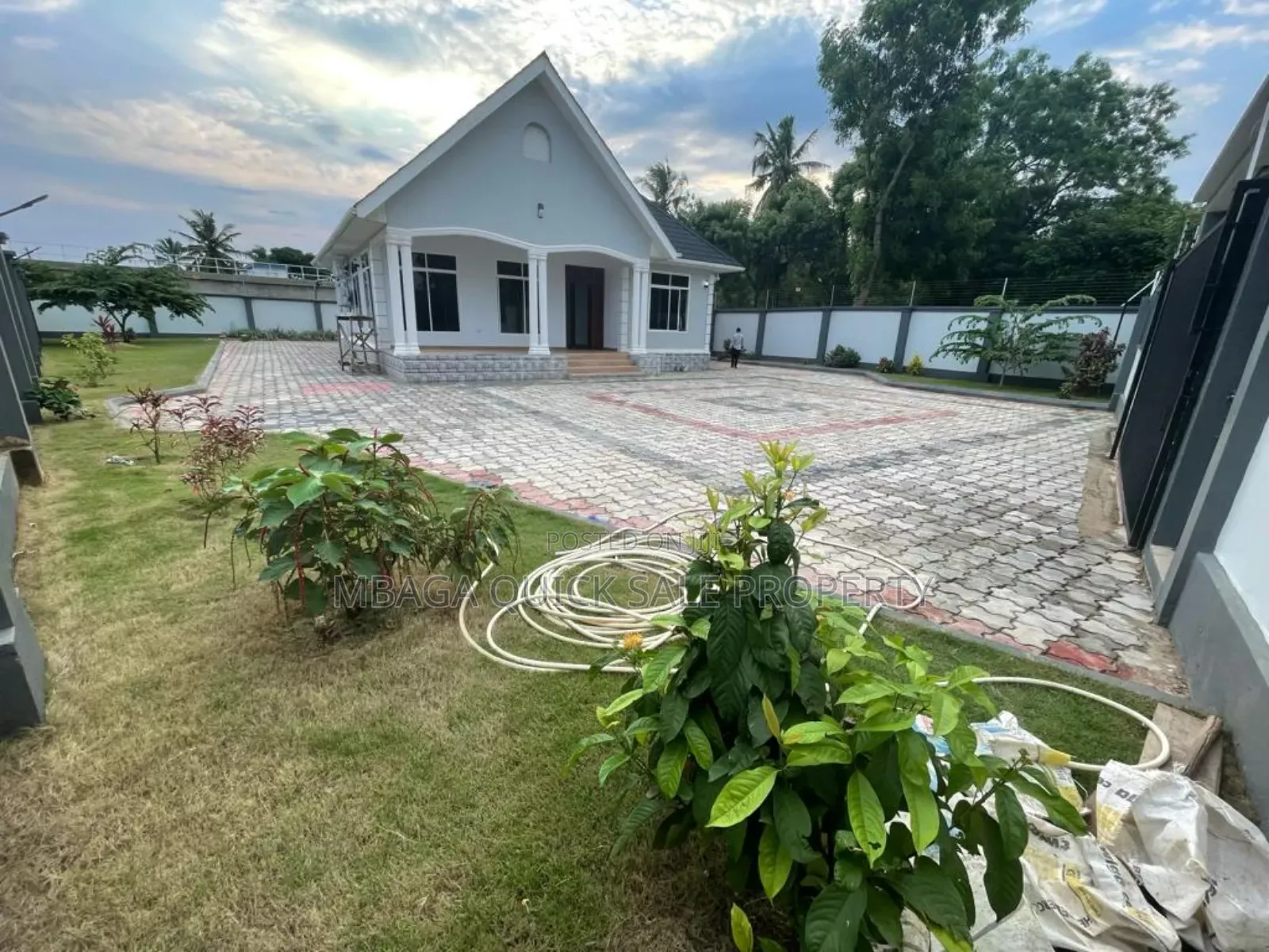 3bdrm House in Boko Magengeni, Kunduchi for rent in Kunduchi