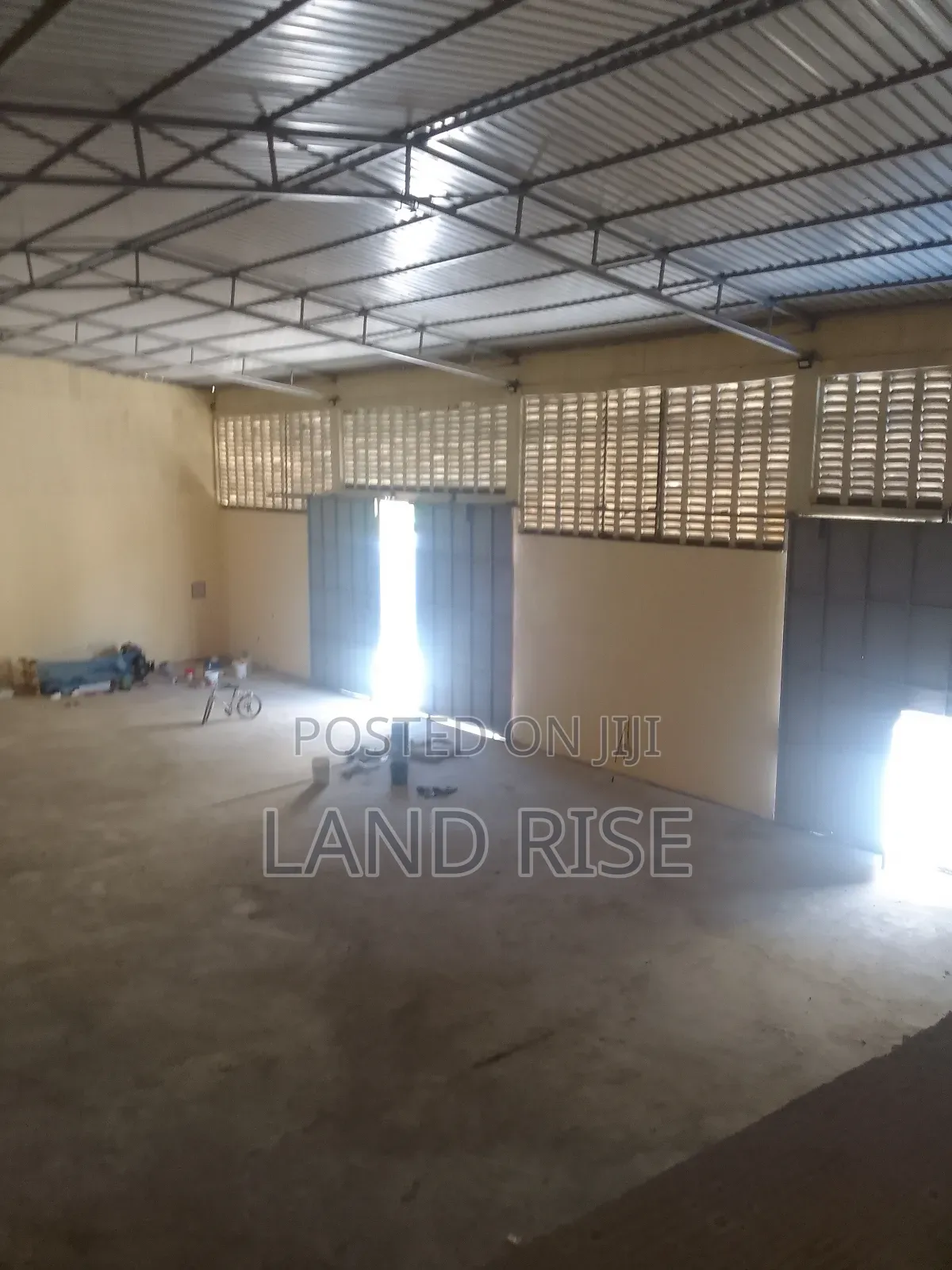 600 SQM in Mikocheni in Vingunguti